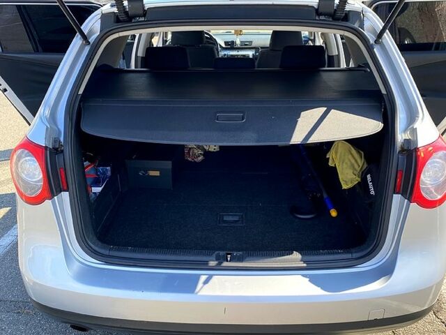 Серый Фольксваген Пассат, объемом двигателя 1.4 л и пробегом 289 тыс. км за 7500 $, фото 6 на Automoto.ua