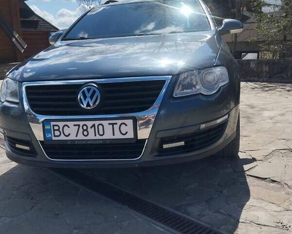 Сірий Фольксваген Пассат, об'ємом двигуна 1.6 л та пробігом 280 тис. км за 8400 $, фото 1 на Automoto.ua