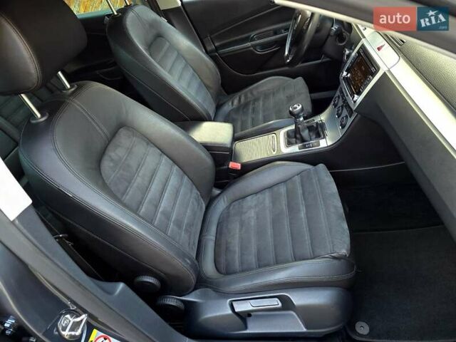 Сірий Фольксваген Пассат, об'ємом двигуна 1.8 л та пробігом 212 тис. км за 7500 $, фото 67 на Automoto.ua