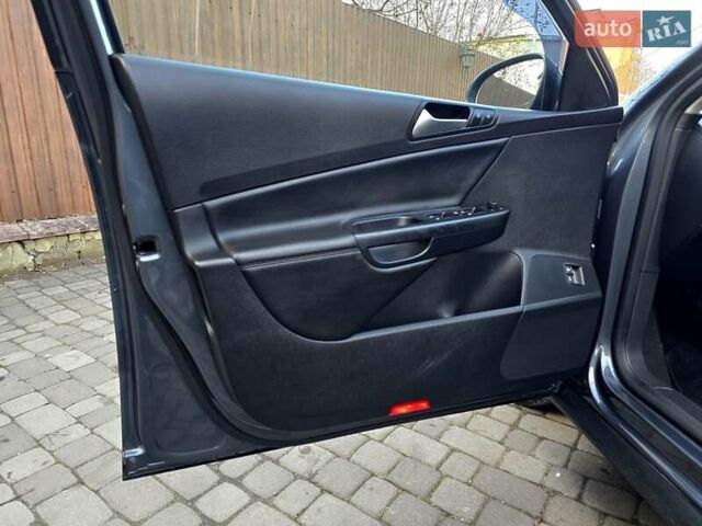 Сірий Фольксваген Пассат, об'ємом двигуна 1.8 л та пробігом 212 тис. км за 7500 $, фото 102 на Automoto.ua