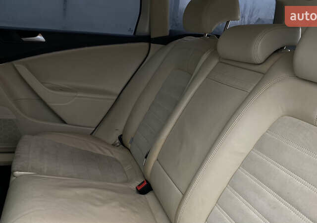 Сірий Фольксваген Пассат, об'ємом двигуна 1.97 л та пробігом 289 тис. км за 7500 $, фото 8 на Automoto.ua