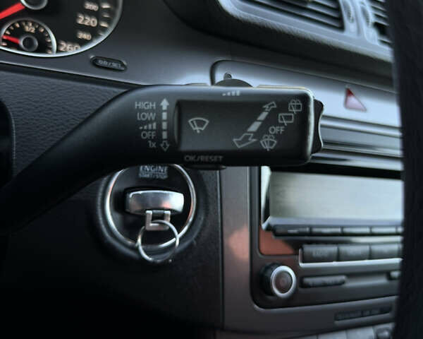 Сірий Фольксваген Пассат, об'ємом двигуна 1.4 л та пробігом 211 тис. км за 6750 $, фото 56 на Automoto.ua