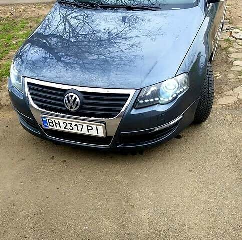 Сірий Фольксваген Пассат, об'ємом двигуна 2 л та пробігом 250 тис. км за 7000 $, фото 2 на Automoto.ua