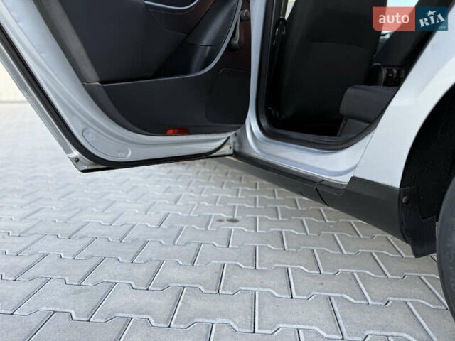 Серый Фольксваген Пассат, объемом двигателя 1.4 л и пробегом 211 тыс. км за 6750 $, фото 69 на Automoto.ua