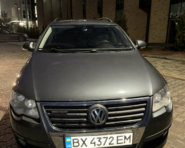 Серый Фольксваген Пассат, объемом двигателя 1.97 л и пробегом 340 тыс. км за 8000 $, фото 1 на Automoto.ua