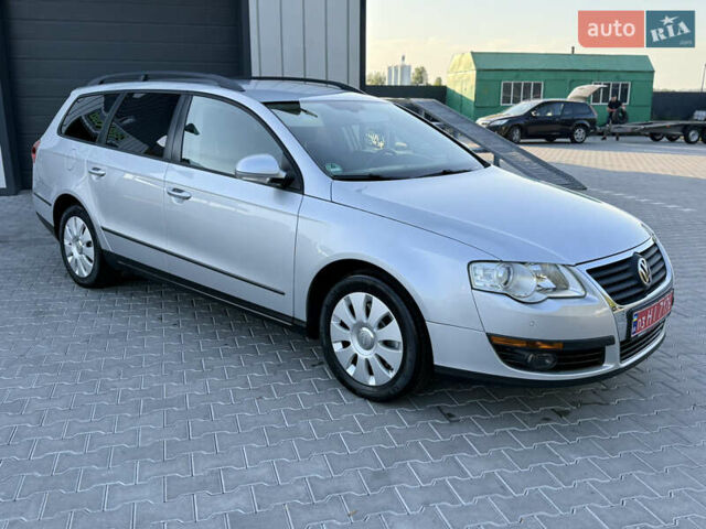 Сірий Фольксваген Пассат, об'ємом двигуна 1.4 л та пробігом 211 тис. км за 6750 $, фото 34 на Automoto.ua