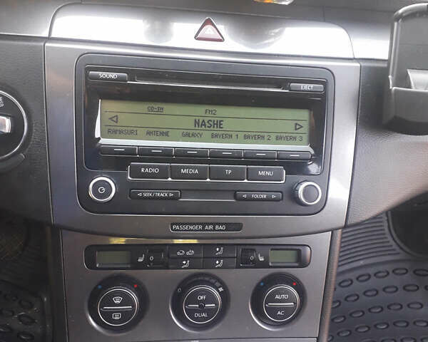 Сірий Фольксваген Пассат, об'ємом двигуна 1.4 л та пробігом 187 тис. км за 6100 $, фото 21 на Automoto.ua