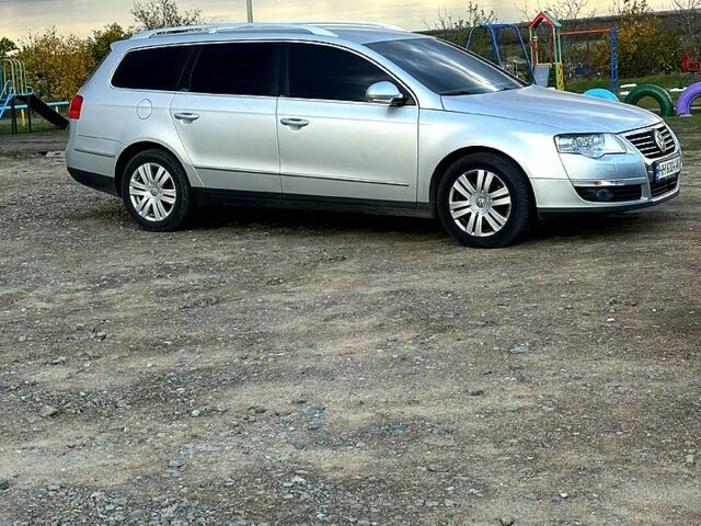 Сірий Фольксваген Пассат, об'ємом двигуна 1.8 л та пробігом 249 тис. км за 7200 $, фото 11 на Automoto.ua