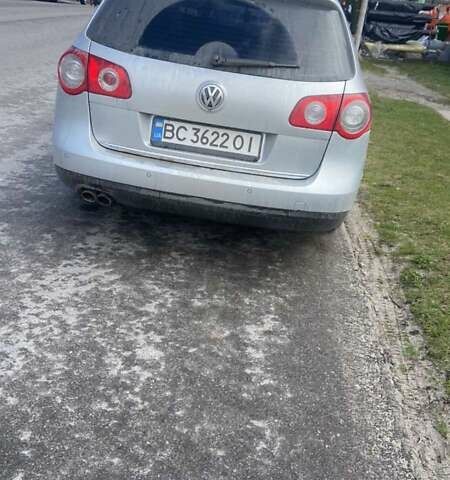 Сірий Фольксваген Пассат, об'ємом двигуна 2 л та пробігом 276 тис. км за 6200 $, фото 1 на Automoto.ua