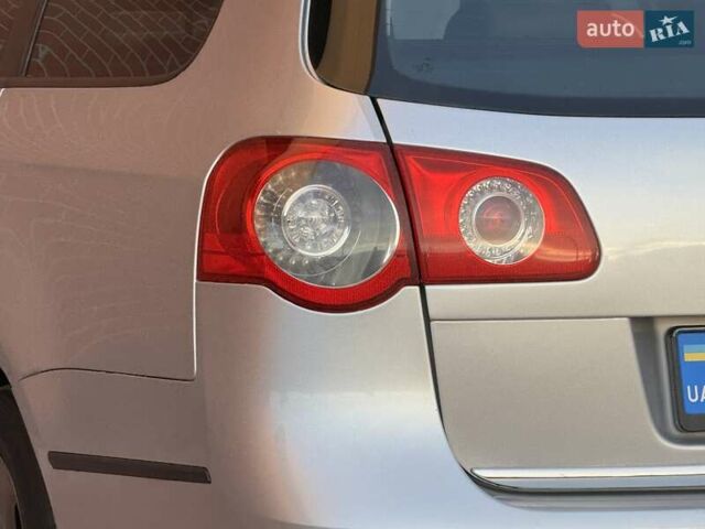 Фольксваген Пассат 2009 в Одессе на Automoto.ua Серый Фольксваген Пассат, объемом двигателя 2 л и пробегом 279 тыс. км за 6200 $, фото 25 на Automoto.ua