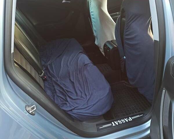 Серый Фольксваген Пассат, объемом двигателя 1.97 л и пробегом 317 тыс. км за 8800 $, фото 11 на Automoto.ua