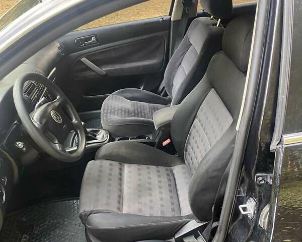 Сірий Фольксваген Пассат, об'ємом двигуна 1.97 л та пробігом 318 тис. км за 7900 $, фото 14 на Automoto.ua