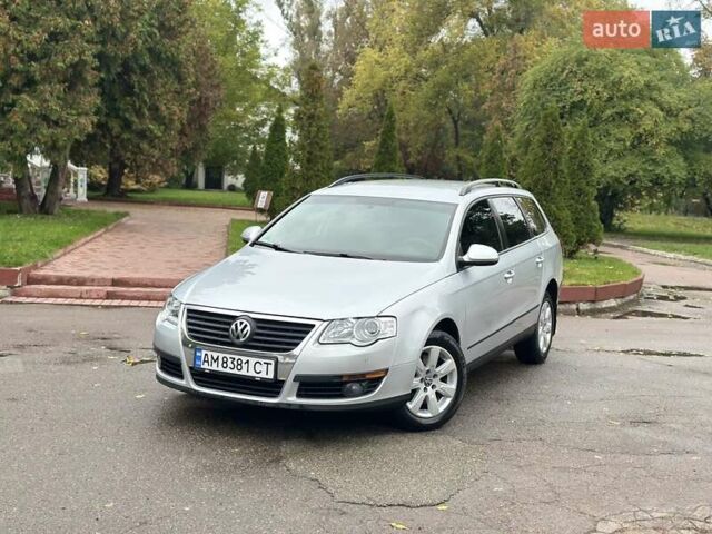 Фольксваген Пассат 2010 в Киеве на Automoto.ua Серый Фольксваген Пассат, объемом двигателя 2 л и пробегом 249 тыс. км за 6999 $, фото 15 на Automoto.ua