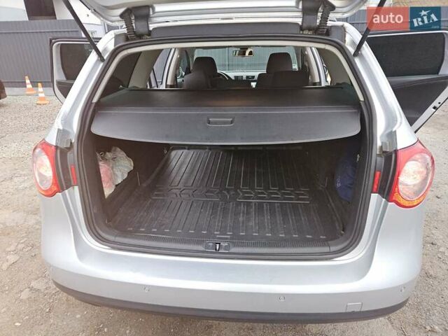 Серый Фольксваген Пассат, объемом двигателя 1.4 л и пробегом 232 тыс. км за 6900 $, фото 5 на Automoto.ua