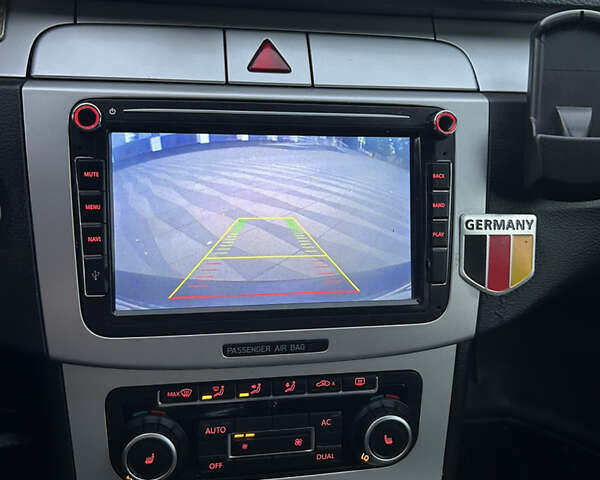 Сірий Фольксваген Пассат, об'ємом двигуна 1.6 л та пробігом 244 тис. км за 5750 $, фото 18 на Automoto.ua