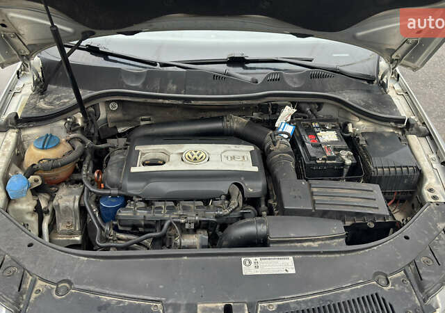 Серый Фольксваген Пассат, объемом двигателя 1.8 л и пробегом 320 тыс. км за 6500 $, фото 25 на Automoto.ua