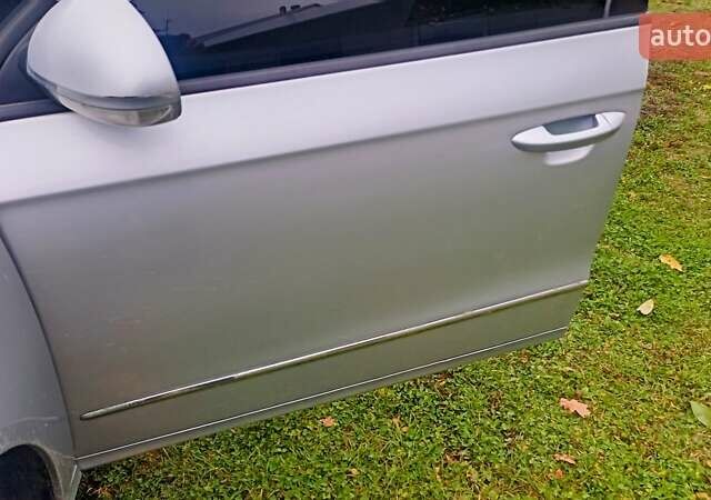 Серый Фольксваген Пассат, объемом двигателя 1.6 л и пробегом 248 тыс. км за 5900 $, фото 5 на Automoto.ua