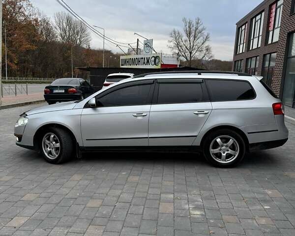 Серый Фольксваген Пассат, объемом двигателя 1.6 л и пробегом 350 тыс. км за 6200 $, фото 11 на Automoto.ua