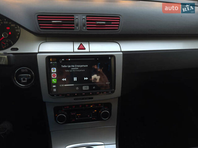Сірий Фольксваген Пассат, об'ємом двигуна 1.6 л та пробігом 281 тис. км за 8350 $, фото 44 на Automoto.ua