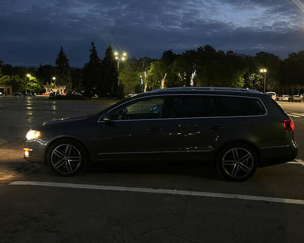 Серый Фольксваген Пассат, объемом двигателя 2 л и пробегом 302 тыс. км за 7300 $, фото 44 на Automoto.ua