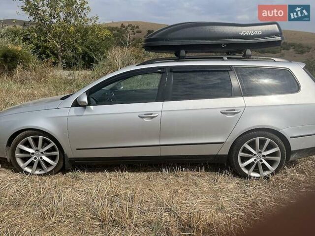 Серый Фольксваген Пассат, объемом двигателя 1.8 л и пробегом 250 тыс. км за 7500 $, фото 3 на Automoto.ua