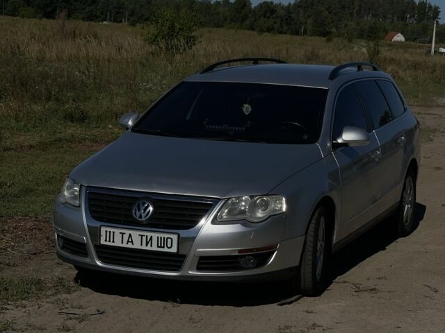 Серый Фольксваген Пассат, объемом двигателя 2 л и пробегом 220 тыс. км за 2980 $, фото 5 на Automoto.ua