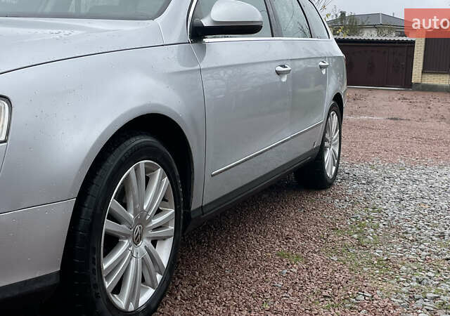 Серый Фольксваген Пассат, объемом двигателя 1.6 л и пробегом 245 тыс. км за 6500 $, фото 15 на Automoto.ua