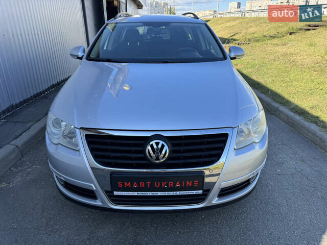 Сірий Фольксваген Пассат, об'ємом двигуна 1.4 л та пробігом 211 тис. км за 7850 $, фото 40 на Automoto.ua