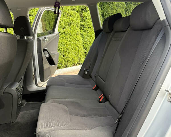 Серый Фольксваген Пассат, объемом двигателя 1.97 л и пробегом 350 тыс. км за 6999 $, фото 43 на Automoto.ua