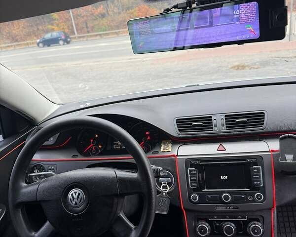 Серый Фольксваген Пассат, объемом двигателя 1.6 л и пробегом 350 тыс. км за 6200 $, фото 21 на Automoto.ua