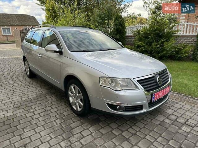 Фольксваген Пассат 2010 в Луцке на Automoto.ua Серый Фольксваген Пассат, объемом двигателя 1.4 л и пробегом 227 тыс. км за 7200 $, фото 2 на Automoto.ua