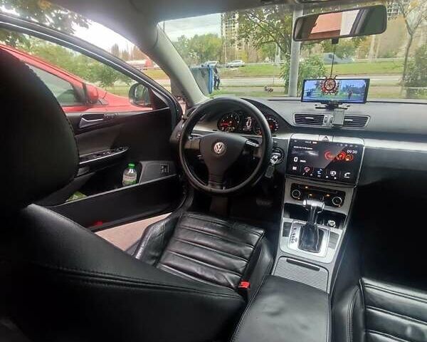 Сірий Фольксваген Пассат, об'ємом двигуна 1.39 л та пробігом 330 тис. км за 5899 $, фото 8 на Automoto.ua