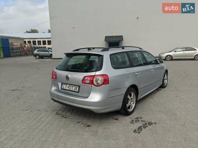 Серый Фольксваген Пассат, объемом двигателя 1.6 л и пробегом 350 тыс. км за 6300 $, фото 8 на Automoto.ua