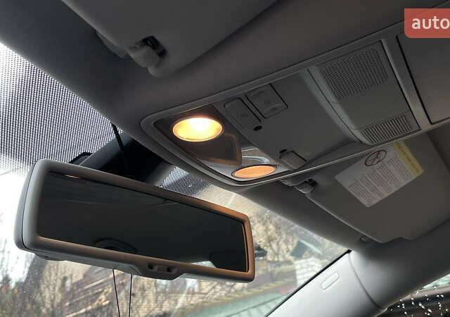 Серый Фольксваген Пассат, объемом двигателя 1.6 л и пробегом 245 тыс. км за 6500 $, фото 23 на Automoto.ua