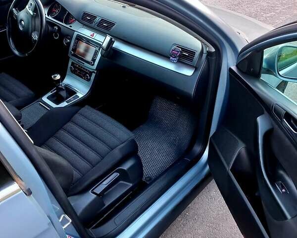 Фольксваген Пассат 2010 в Збараже на Automoto.ua Серый Фольксваген Пассат, объемом двигателя 1.6 л и пробегом 350 тыс. км за 6199 $, фото 14 на Automoto.ua