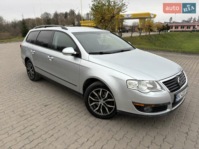 Серый Фольксваген Пассат, объемом двигателя 1.97 л и пробегом 305 тыс. км за 7000 $, фото 1 на Automoto.ua