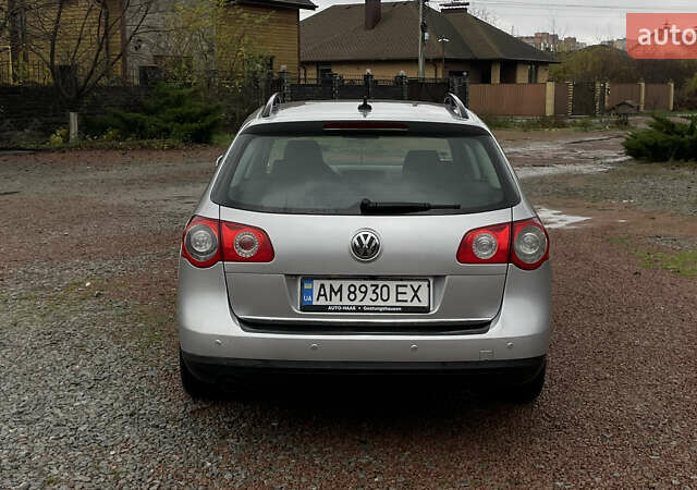 Серый Фольксваген Пассат, объемом двигателя 1.6 л и пробегом 245 тыс. км за 6500 $, фото 6 на Automoto.ua