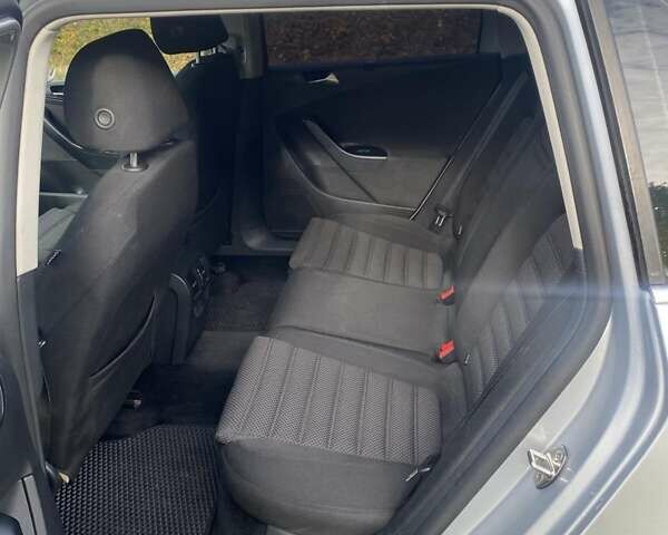 Сірий Фольксваген Пассат, об'ємом двигуна 1.97 л та пробігом 318 тис. км за 7900 $, фото 13 на Automoto.ua