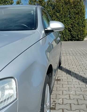 Серый Фольксваген Пассат, объемом двигателя 2 л и пробегом 280 тыс. км за 6200 $, фото 5 на Automoto.ua