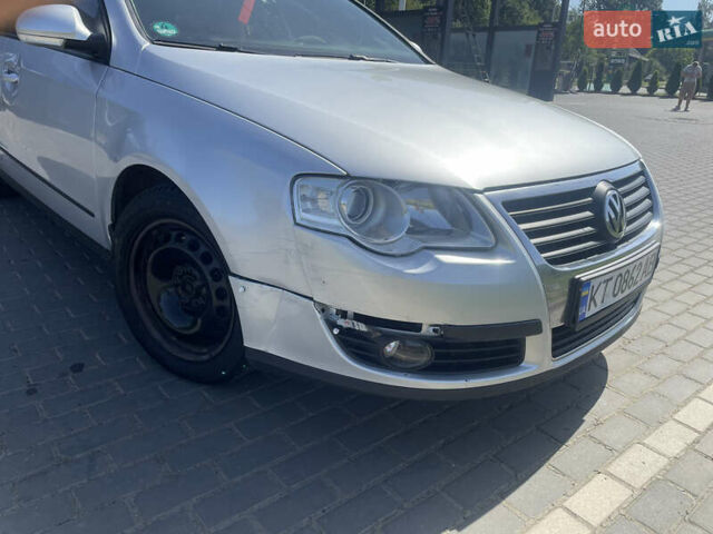 Серый Фольксваген Пассат, объемом двигателя 1.6 л и пробегом 300 тыс. км за 5000 $, фото 6 на Automoto.ua