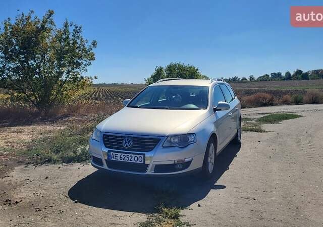 Фольксваген Пассат 2010 в Криничках на Automoto.ua Серый Фольксваген Пассат, объемом двигателя 1.97 л и пробегом 279 тыс. км за 6500 $, фото 2 на Automoto.ua