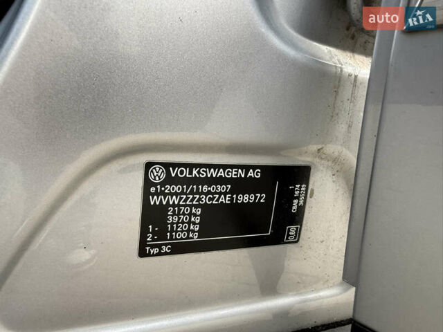 Серый Фольксваген Пассат, объемом двигателя 1.97 л и пробегом 351 тыс. км за 6999 $, фото 44 на Automoto.ua