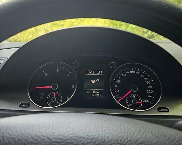 Серый Фольксваген Пассат, объемом двигателя 2 л и пробегом 254 тыс. км за 8500 $, фото 4 на Automoto.ua