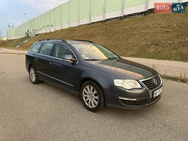 Серый Фольксваген Пассат, объемом двигателя 1.9 л и пробегом 346 тыс. км за 4300 $, фото 1 на Automoto.ua