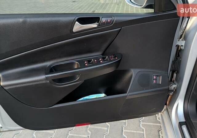 Серый Фольксваген Пассат, объемом двигателя 1.39 л и пробегом 325 тыс. км за 6100 $, фото 11 на Automoto.ua