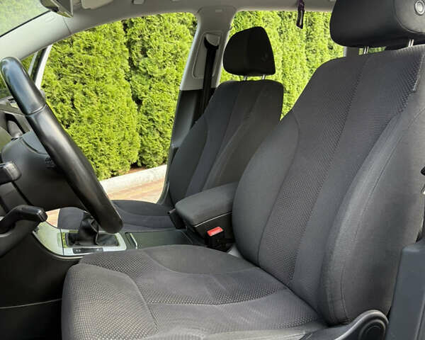 Серый Фольксваген Пассат, объемом двигателя 1.97 л и пробегом 350 тыс. км за 6999 $, фото 41 на Automoto.ua