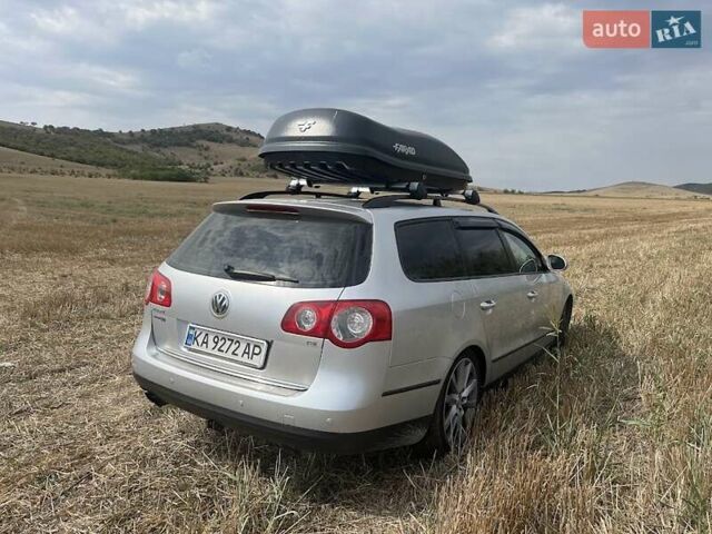Серый Фольксваген Пассат, объемом двигателя 1.8 л и пробегом 250 тыс. км за 7500 $, фото 4 на Automoto.ua