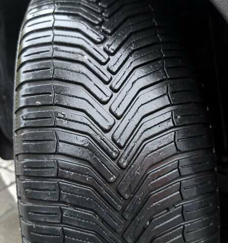 Сірий Фольксваген Пассат, об'ємом двигуна 1.97 л та пробігом 318 тис. км за 8800 $, фото 8 на Automoto.ua