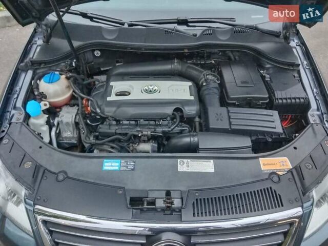 Серый Фольксваген Пассат, объемом двигателя 1.8 л и пробегом 210 тыс. км за 7850 $, фото 50 на Automoto.ua