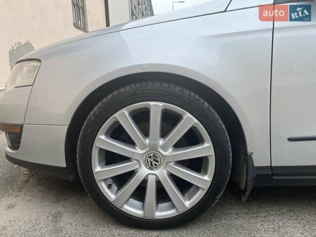 Серый Фольксваген Пассат, объемом двигателя 1.8 л и пробегом 250 тыс. км за 7500 $, фото 10 на Automoto.ua